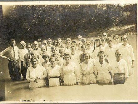 Baptizing at Dennison Ferry, Green River