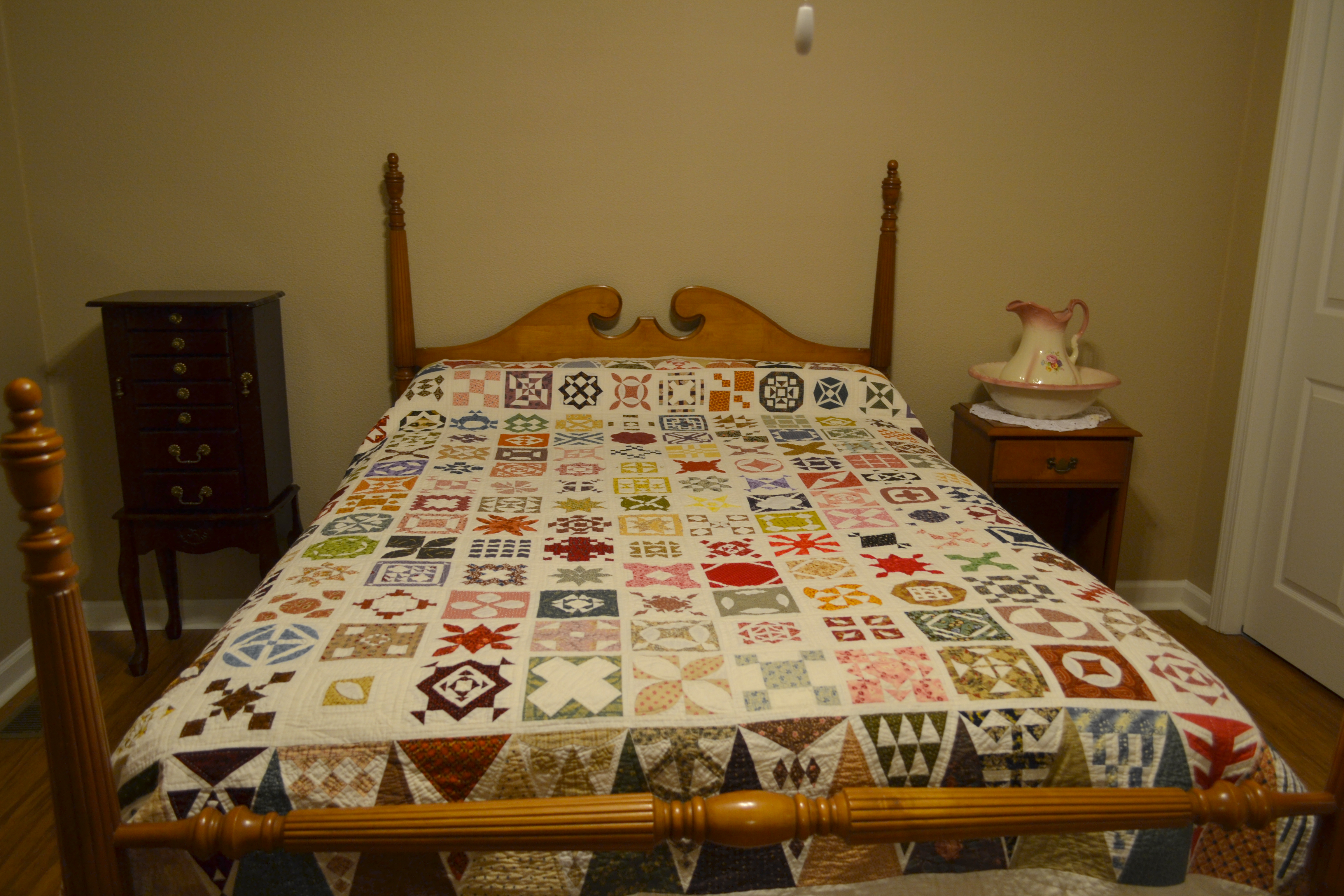 Donna Patterson's finished "My Dear Jane" quilt